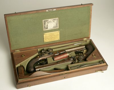 Coppia di pistole da duello a pietra focaia con cassa e accessori, c.1780-1800 da H.W. Mortimer and Sons